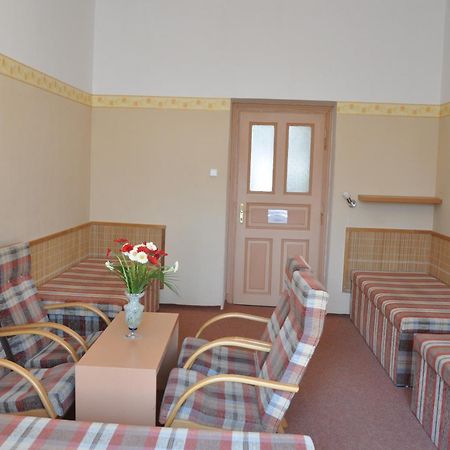 Hotel Decin Exterior photo