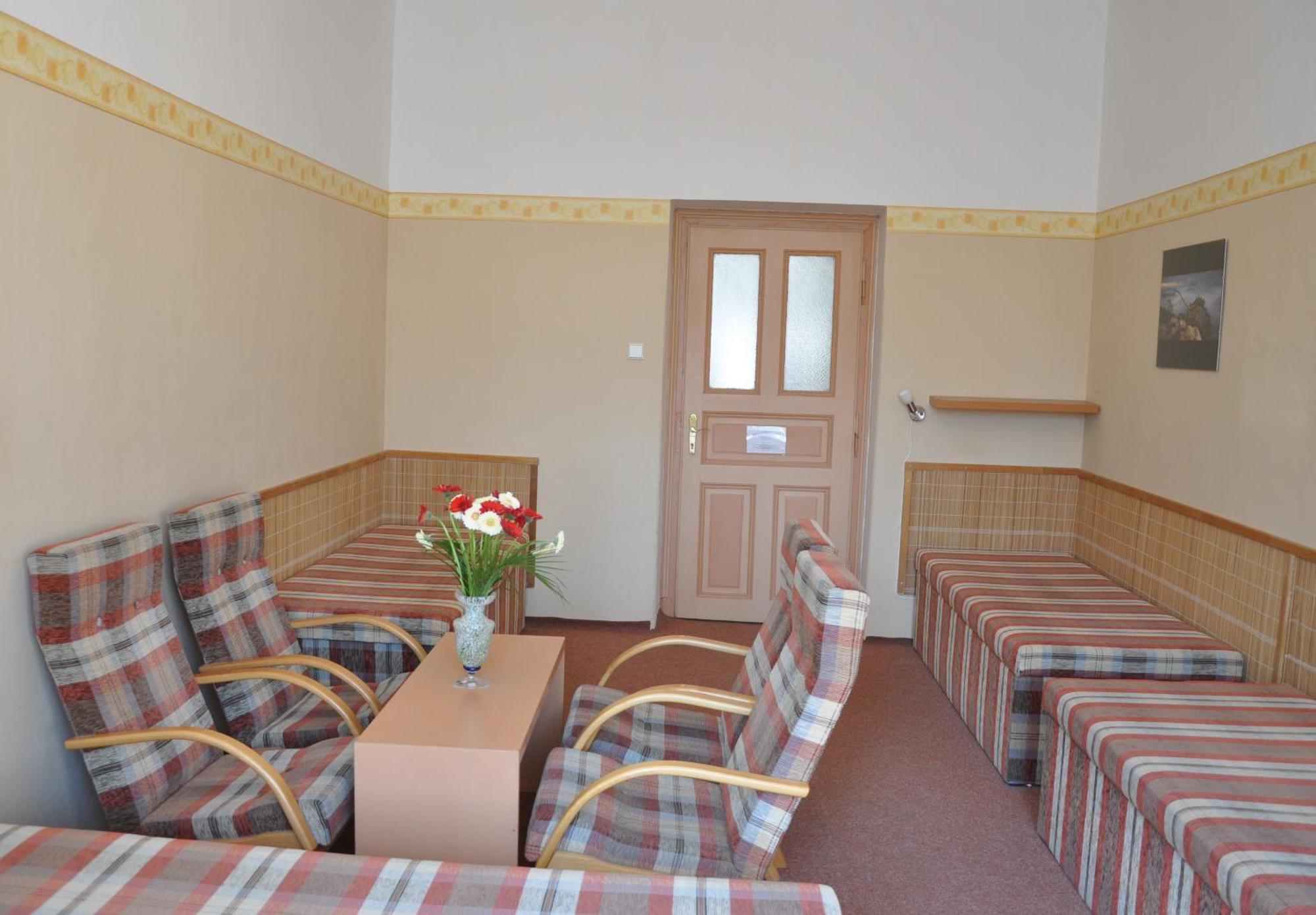 Hotel Decin Exterior photo