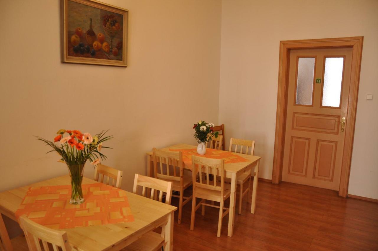 Hotel Decin Exterior photo