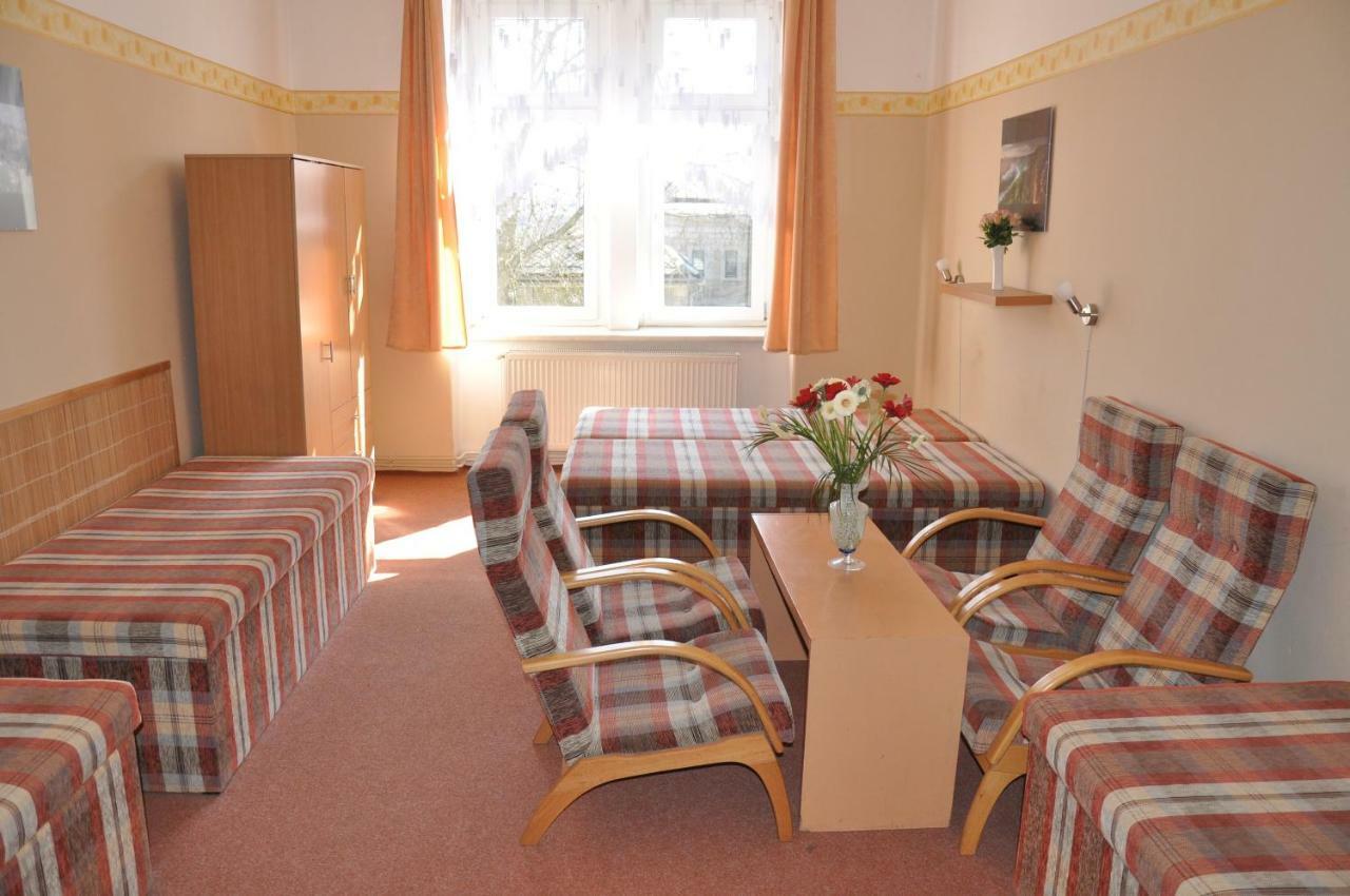 Hotel Decin Exterior photo